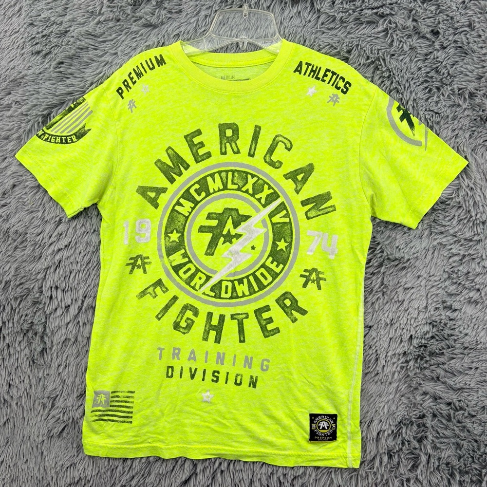 American Fighter Tshirt Mens Medium Graphic Crew Neck Yellow Short Sleeve Buckle